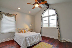 residence I bedroom